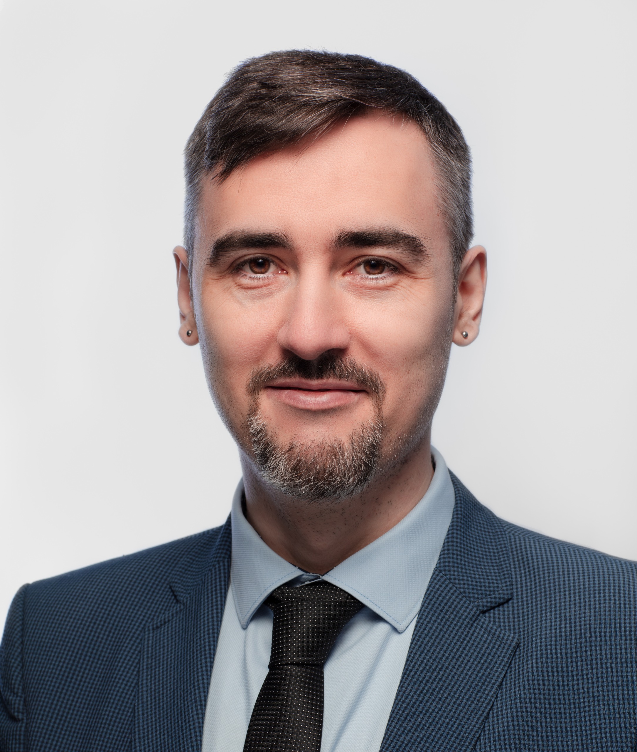 Alin Wolff, consultant AI și automatizări